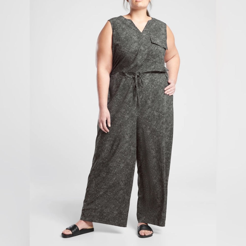 ATHLETA Jumpsuit Topanga Printed Size 1X Viper Black Stretch Pockets